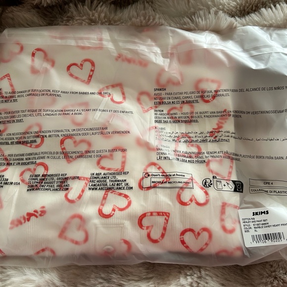 💗NEW IN BAG SKIMS Candy Heart Print Henley and Leggings Set M, L, XL - Picture 8 of 8